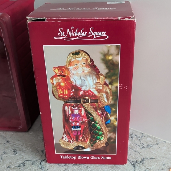 Festive Santa Claus Ornament with Gold Accents - Picture 14 of 15